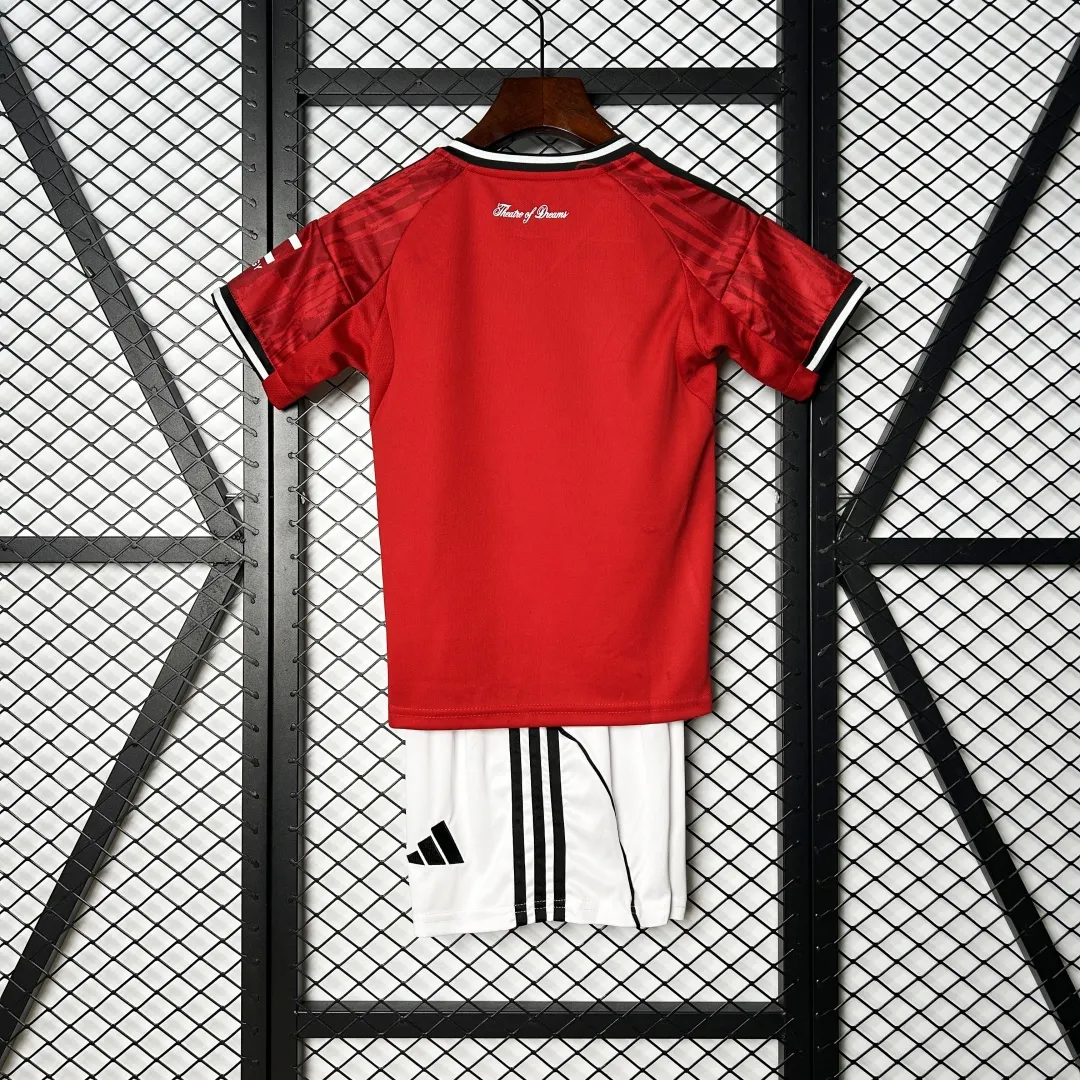 Kid's Manchester United Home Kit 2025/26 - Image 15