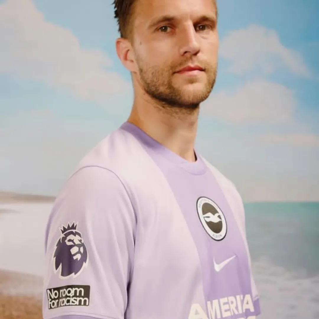 Brighton & Hove Albion Away Jersey 2025/26 - Image 3
