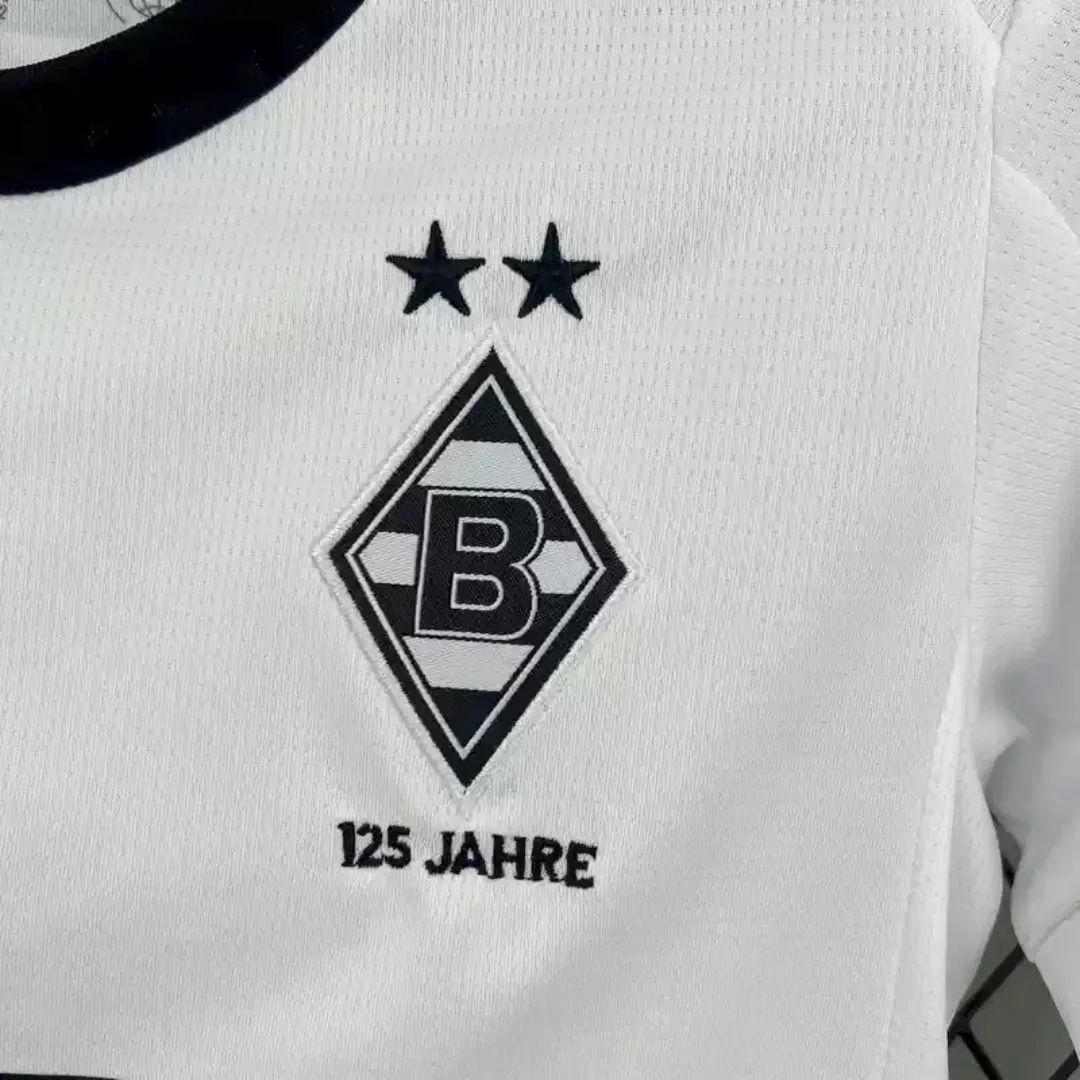 Kid's Borussia Mönchengladbach Home Kit 2025/26 - Image 6