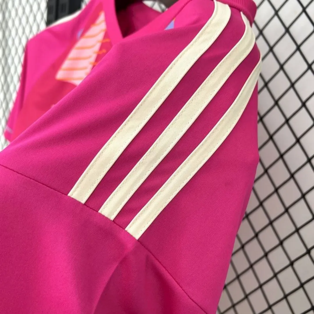 Flamengo Pink Goalkeeper Jersey 2025 - Image 5