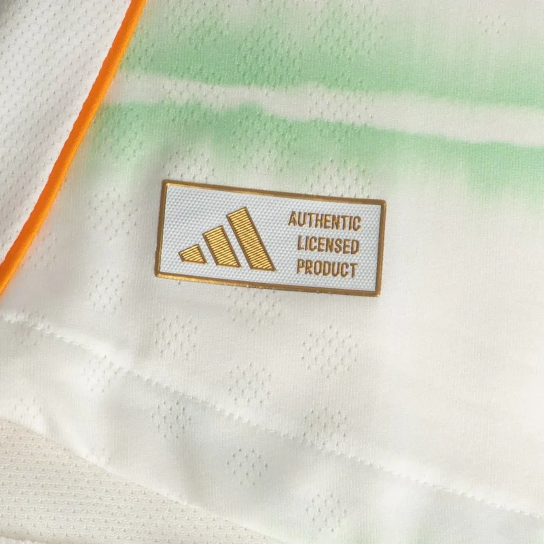 Player Version Celtic Third Match Jersey 2025/26 - Image 4