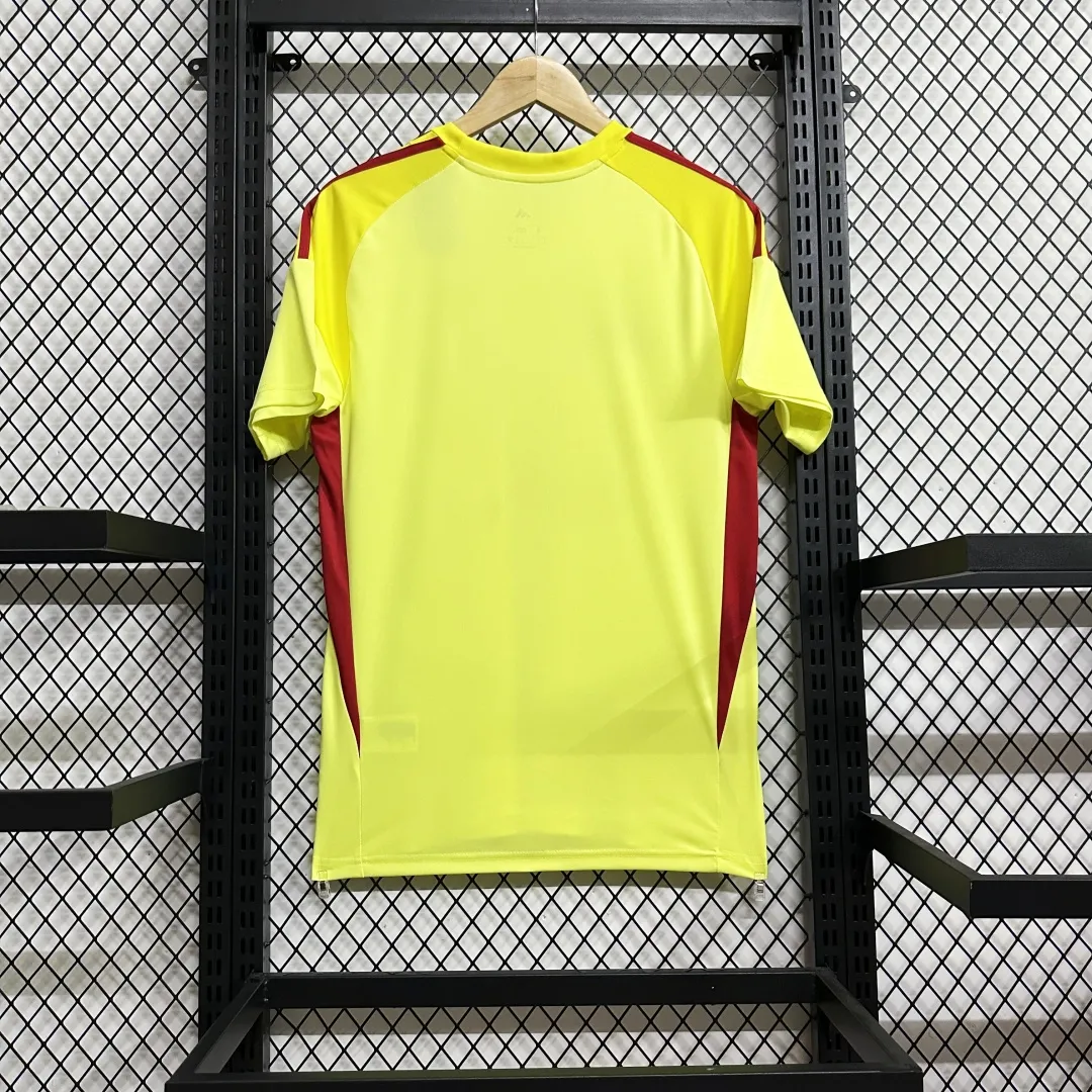 Celtic Goalkeeper Jersey 2025/26 - Image 6