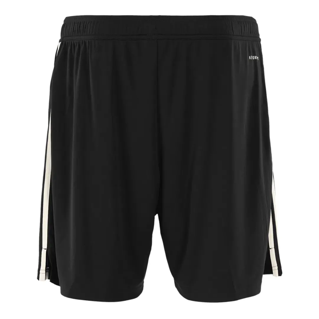 Alternative view of Bayern Munich Third Soccer Shorts 2025/26
