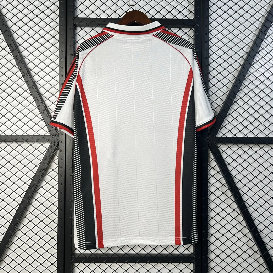 Retro AC Milan Away Jersey 1998/99 - Image 9