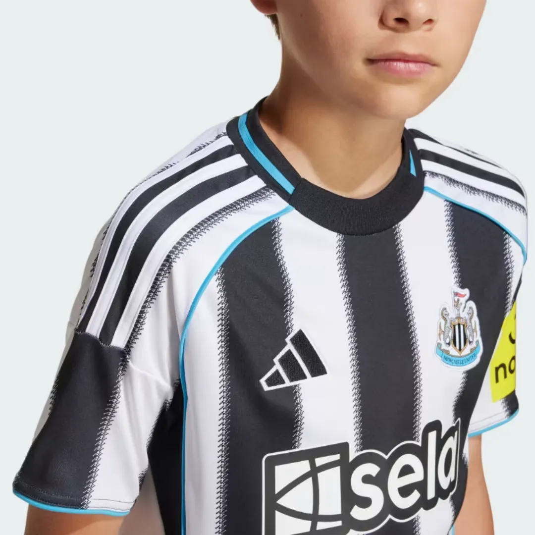 Kid's Newcastle United Home Kit 2025/26 - Image 6