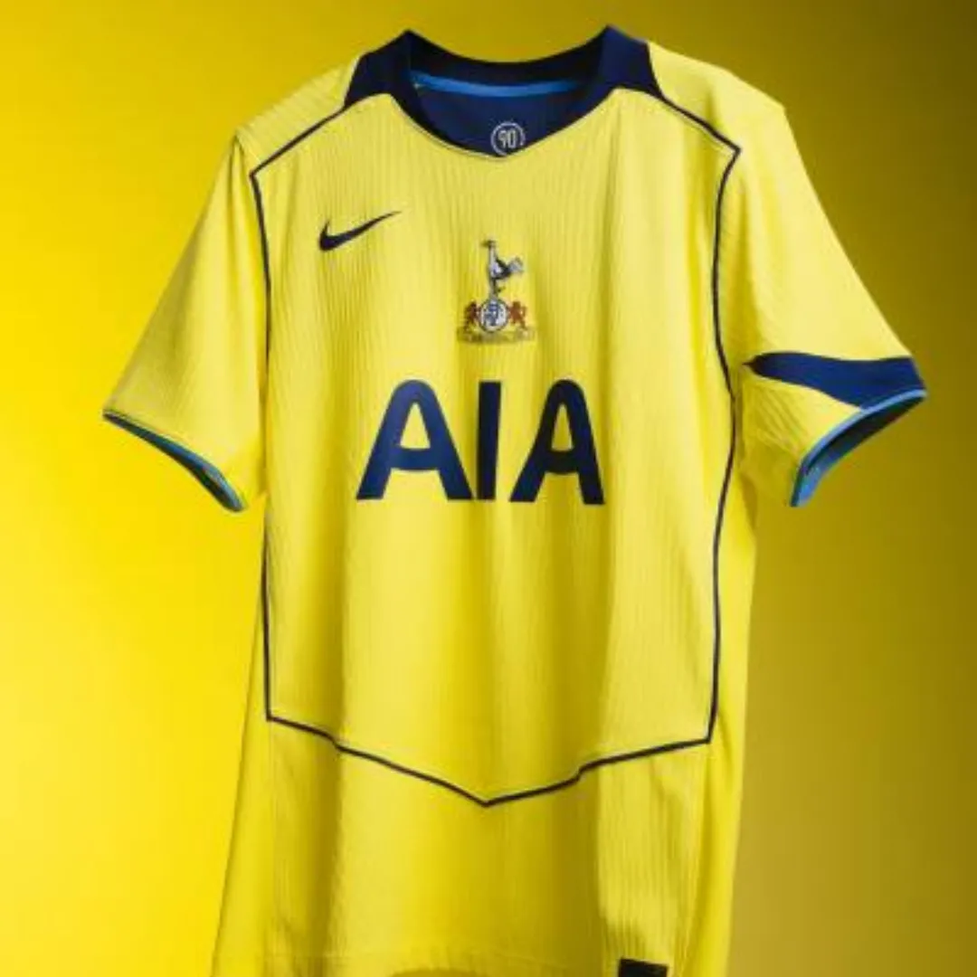 Tottenham Hotspur Third Jersey 2025/26 - Image 3