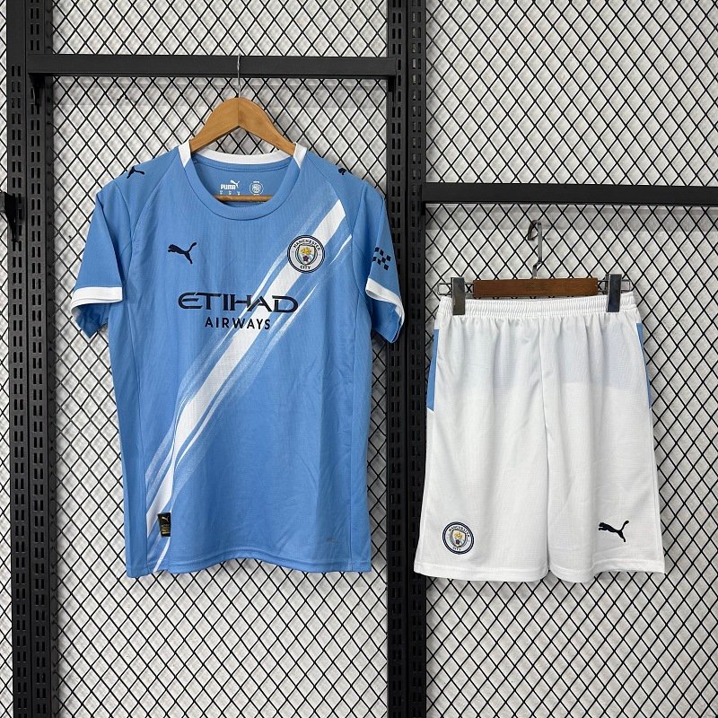 2526 Manchester City Lord