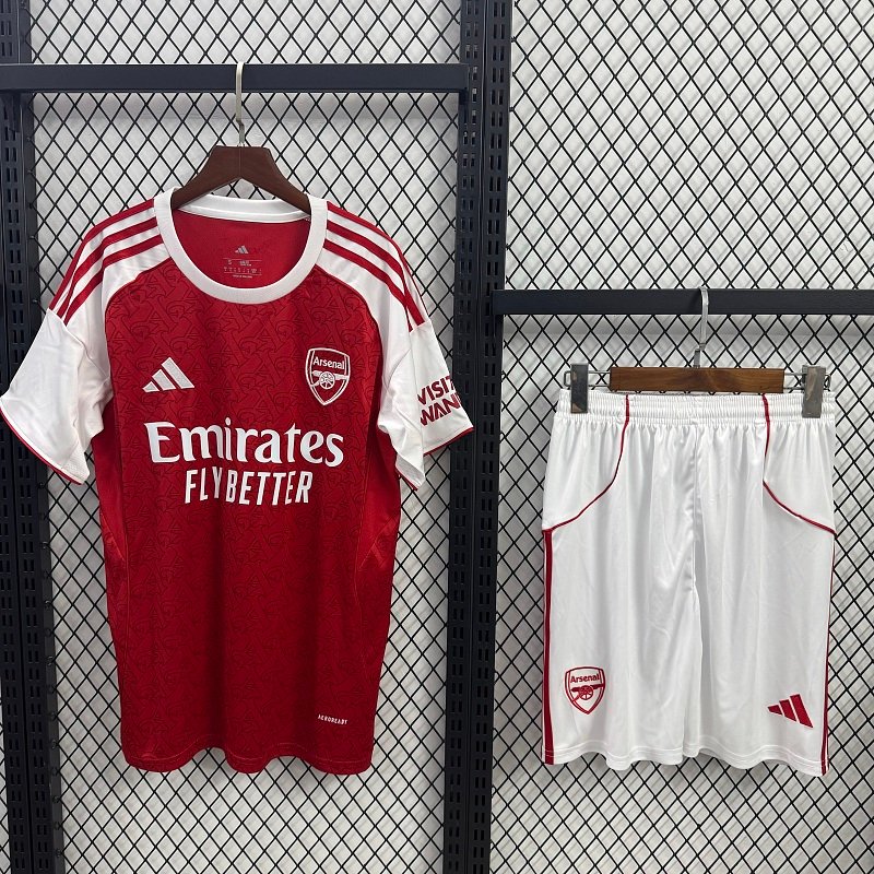 2526 Arsenal hosts
