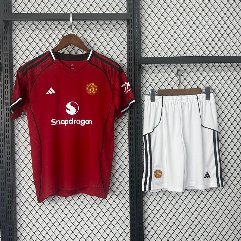 2526 Manchester United hosts