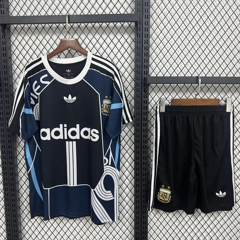 2627 Argentine training uniform