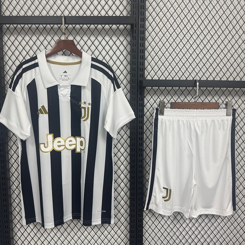 2627 Juventus hosts