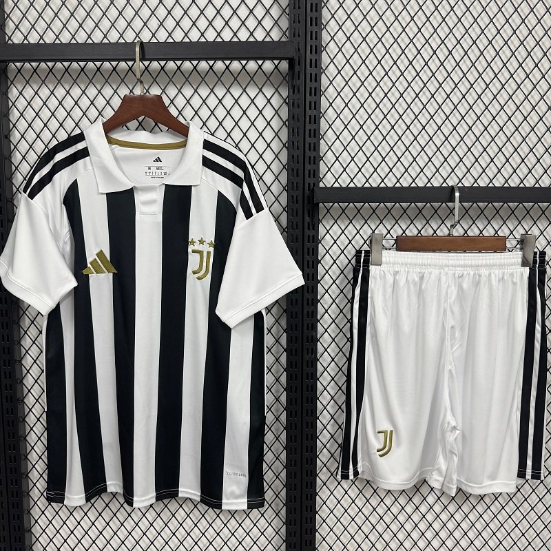 2627 Juventus hosts (no ads)