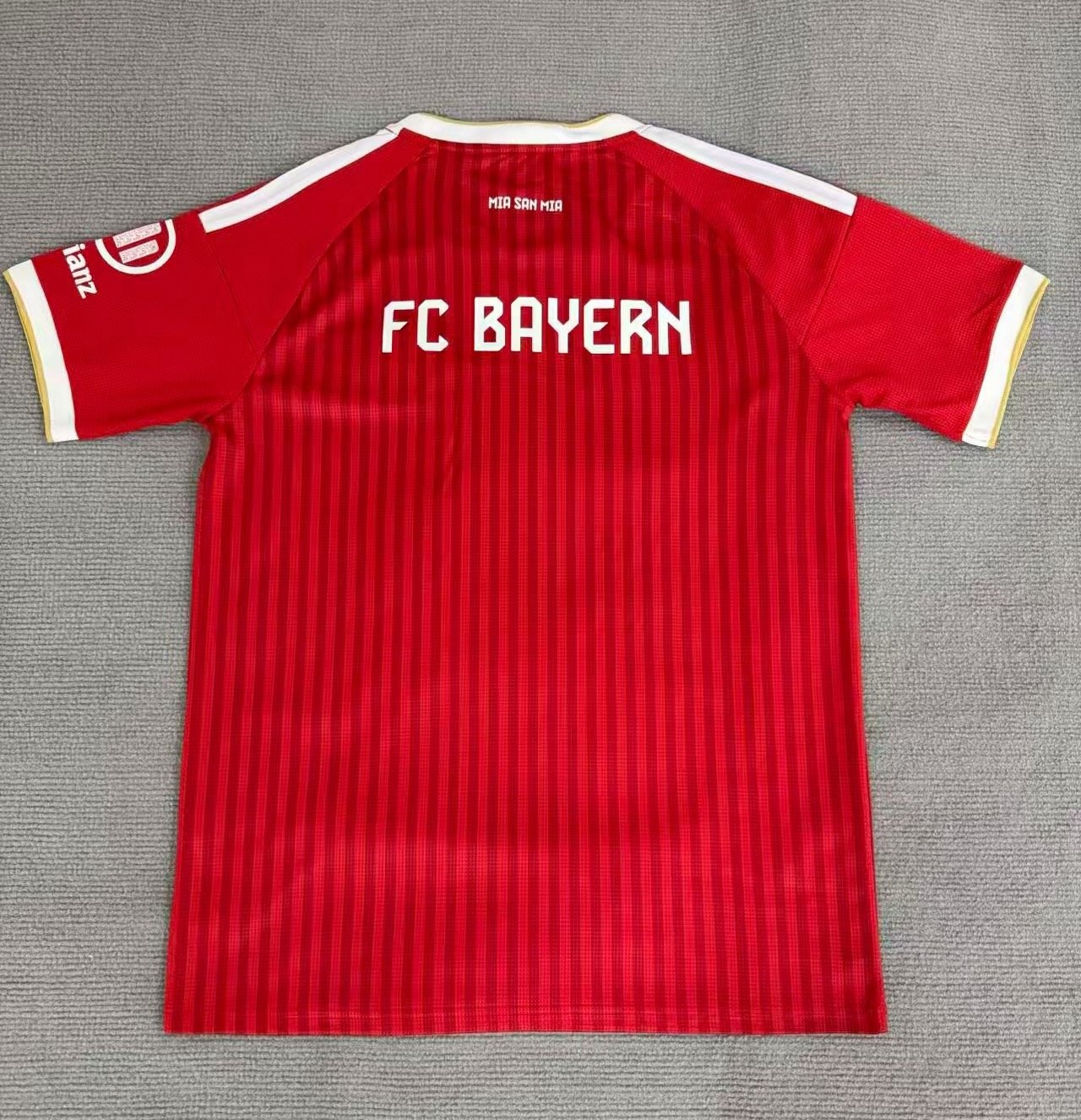 Alternative view of 26-27 Bayern Munich at home